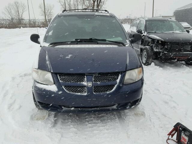 1D4GP25R14B521173 - 2004 DODGE CARAVAN SE BLUE photo 9