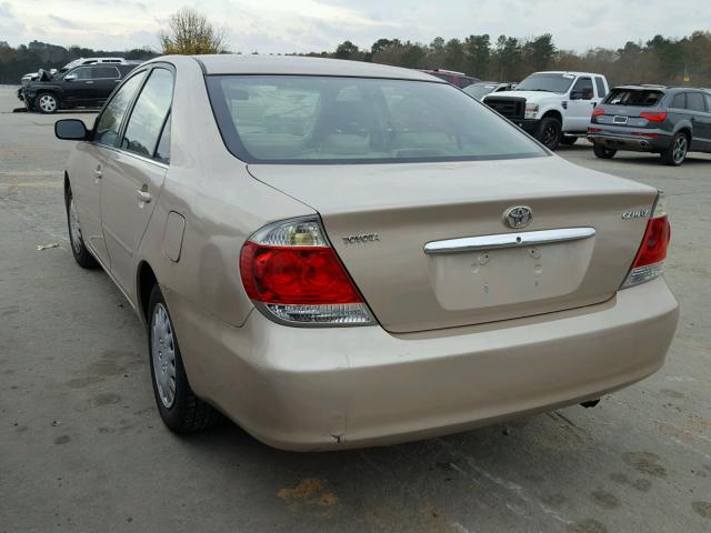 JTDBE32K363064468 - 2006 TOYOTA CAMRY LE ოქროსფერი ფოტო 3