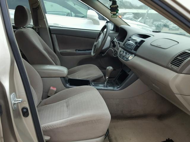 JTDBE32K363064468 - 2006 TOYOTA CAMRY LE ოქროსფერი ფოტო 5