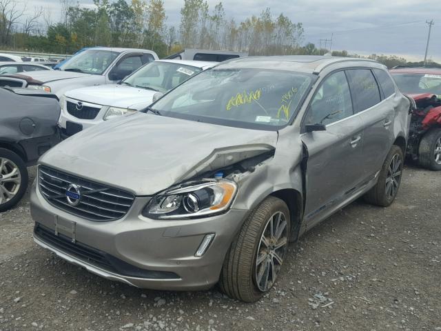 YV4902RM6F2652219 - 2015 VOLVO XC60 T6 SILVER photo 2