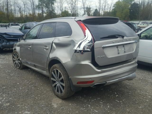 YV4902RM6F2652219 - 2015 VOLVO XC60 T6 SILVER photo 3