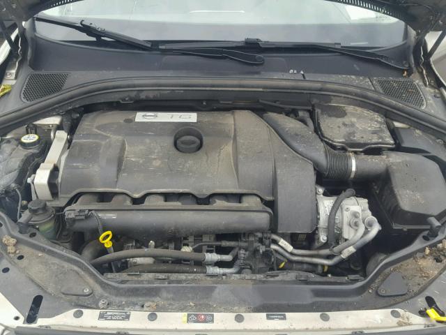 YV4902RM6F2652219 - 2015 VOLVO XC60 T6 SILVER photo 7