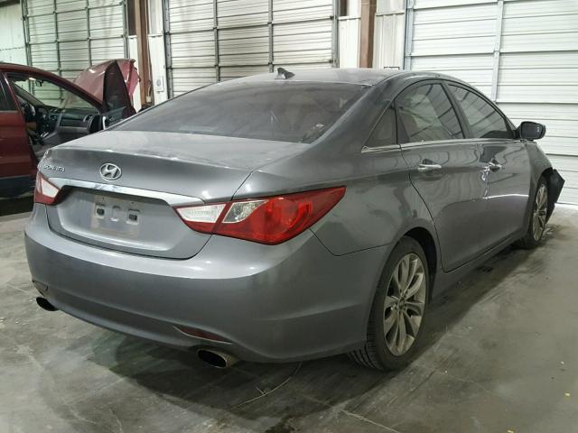 5NPEC4AC7DH714925 - 2013 HYUNDAI SONATA SE SILVER photo 4