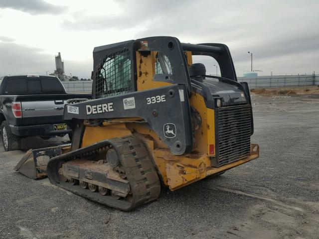 1T0333EMCDE244493 - 2013 JOHN DEERE 333E YELLOW photo 3