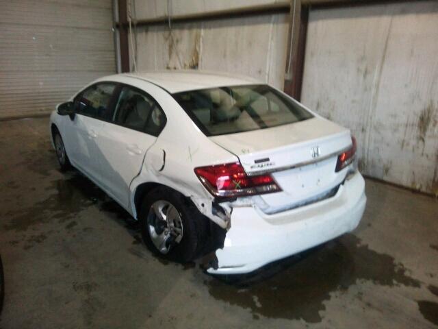 19XFB2F59FE111388 - 2015 HONDA CIVIC LX WHITE photo 3