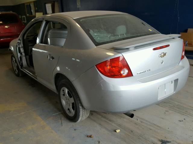 1G1AK55F977348026 - 2007 CHEVROLET COBALT LS SILVER photo 3