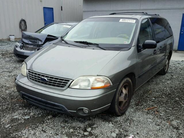 2FMZA51462BB83825 - 2002 FORD WINDSTAR L GREEN photo 2