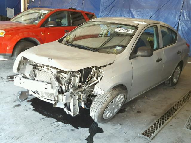 3N1CN7APXEL855577 - 2014 NISSAN VERSA S SILVER photo 2