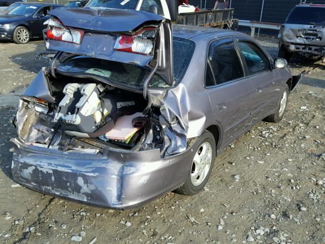 1HGCG6684YA111019 - 2000 HONDA ACCORD EX GRAY photo 4