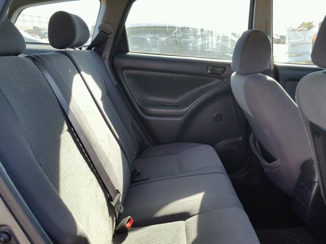 2T1KR32E55C487086 - 2005 TOYOTA MATRIX GRAY photo 6