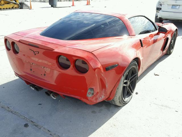 1G1YY26E265120185 - 2006 CHEVROLET CORVETTE Z RED photo 4