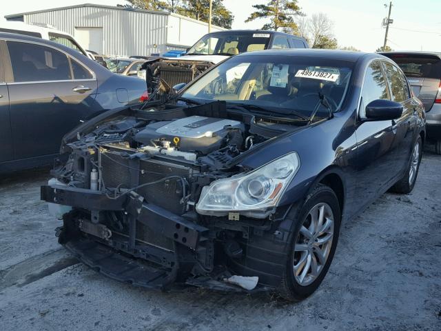 JNKCV61E29M306729 - 2009 INFINITI G37 BASE GRAY photo 2