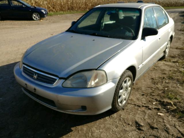 2HGEJ6619YH558718 - 2000 HONDA CIVIC BASE 银色 照片 2