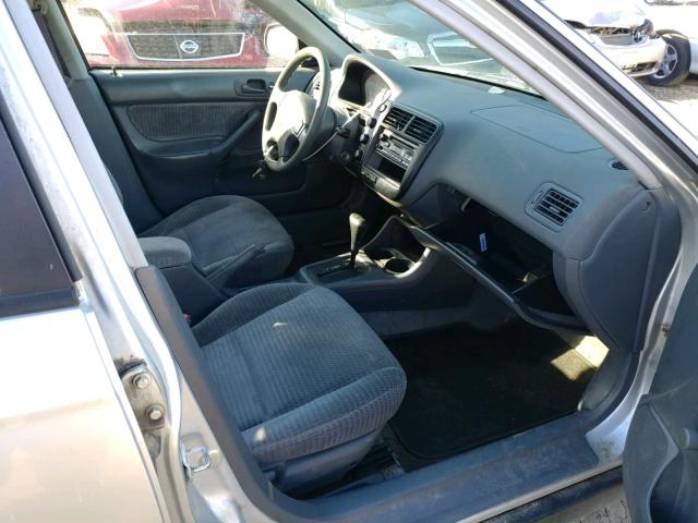 2HGEJ6619YH558718 - 2000 HONDA CIVIC BASE 银色 照片 5