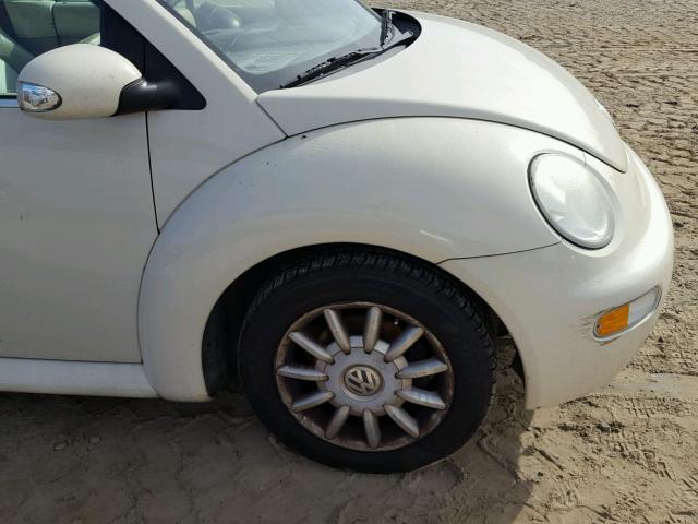 3VWCM21Y84M305599 - 2004 VOLKSWAGEN NEW BEETLE 奶油色 照片 9