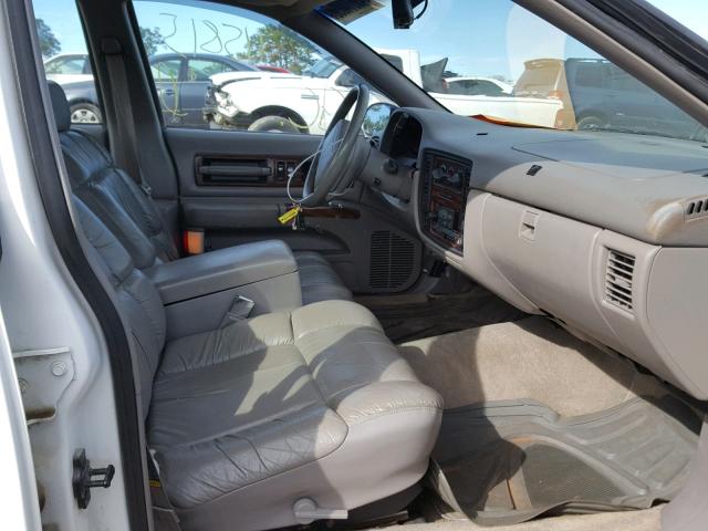 1G1BL52P1TR174319 - 1996 CHEVROLET CAPRICE CL 白色 照片 5