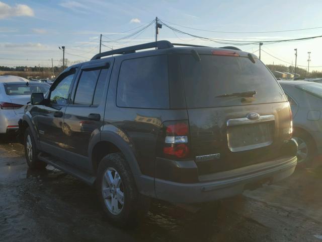 1FMEU73E16UA56195 - 2006 FORD EXPLORER X GRAY photo 3