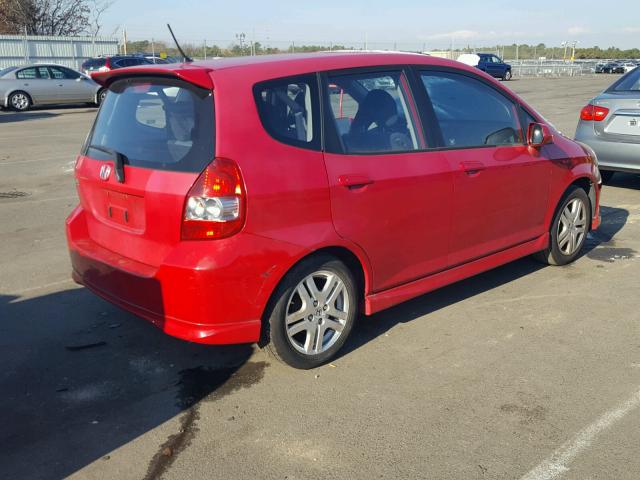 JHMGD38658S067401 - 2008 HONDA FIT SPORT RED photo 4