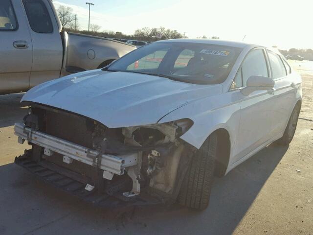 3FA6P0H79ER137295 - 2014 FORD FUSION SE WHITE photo 2