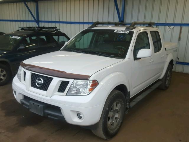 1N6AD0EV8CC405424 - 2012 NISSAN FRONTIER S WHITE photo 2