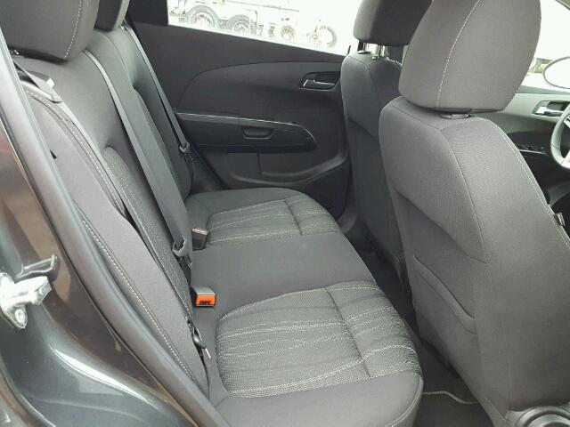 1G1JC6SH3G4161021 - 2016 CHEVROLET SONIC LT 灰色 照片 6