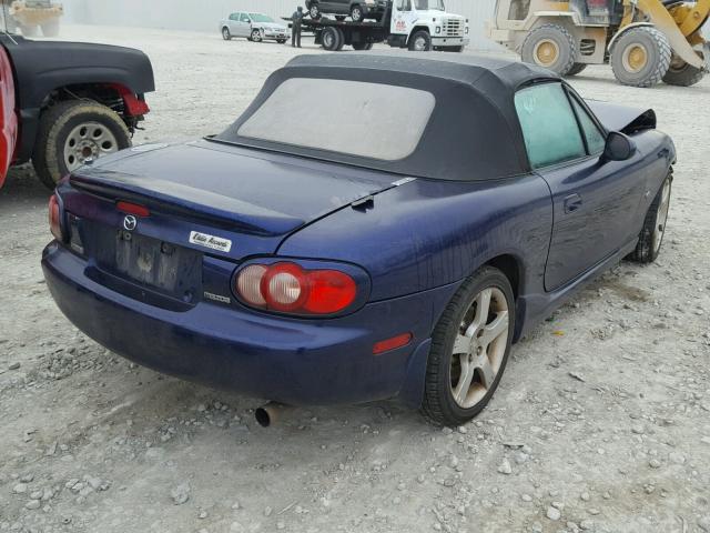 JM1NB353730309926 - 2003 MAZDA MX-5 MIATA BLUE photo 4