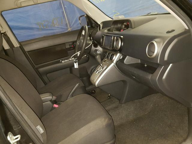 JTLKE50EX91075545 - 2009 TOYOTA SCION XB შავი ფოტო 5