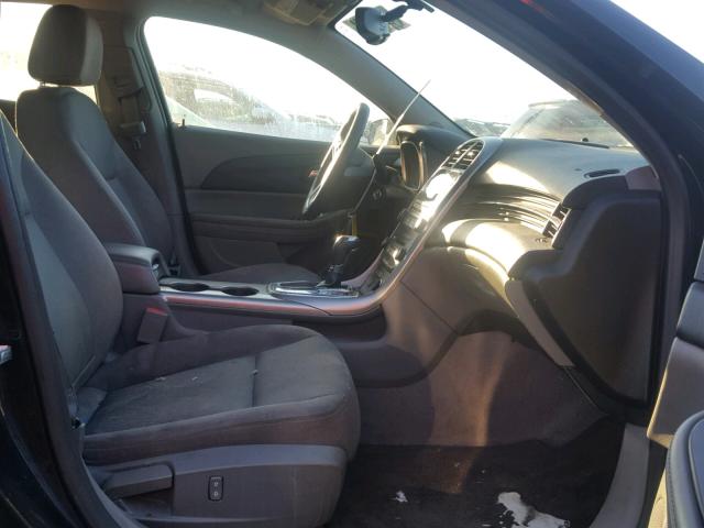 1G11B5SA9DF356797 - 2013 CHEVROLET MALIBU LS 灰色 照片 5