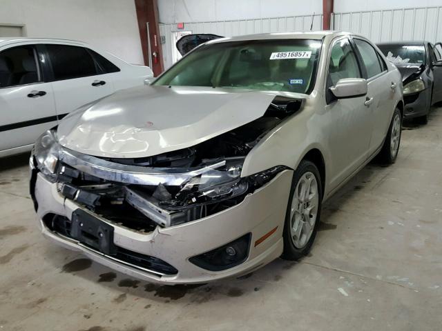 3FAHP0HA6AR247798 - 2010 FORD FUSION SE GOLD photo 2