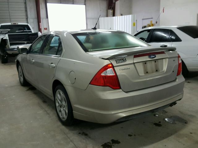 3FAHP0HA6AR247798 - 2010 FORD FUSION SE GOLD photo 3