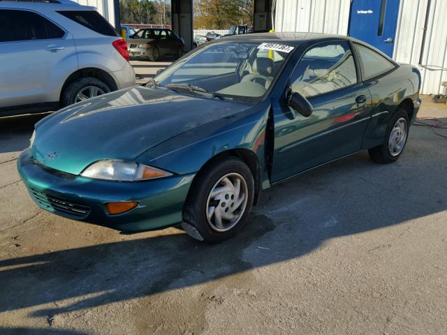 1G1JC1241W7211217 - 1998 CHEVROLET CAVALIER B GREEN photo 2