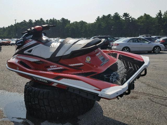 YAMA2198E818 - 2018 YAMAHA GX1800 RED photo 3