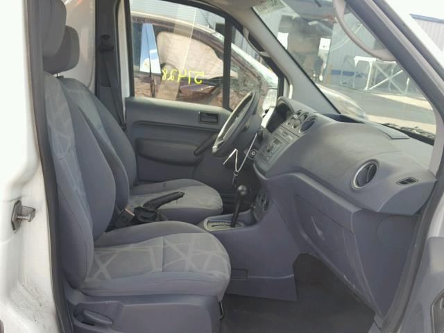 NM0LS7AN8BT063856 - 2011 FORD TRANSIT CO WHITE photo 5