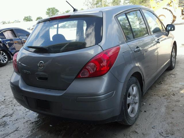 3N1BC13E17L388224 - 2007 NISSAN VERSA S CHARCOAL photo 4