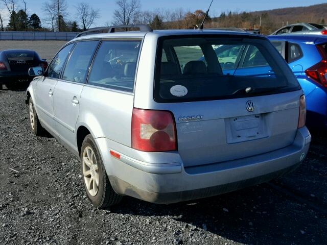 WVWVD63B44E133069 - 2004 VOLKSWAGEN PASSAT GLS SILVER photo 3