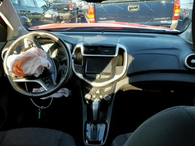 1G1JD6SH9H4153651 - 2017 CHEVROLET SONIC LT 红色 照片 9