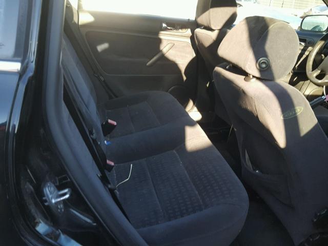 WVWPD63B11P085927 - 2001 VOLKSWAGEN PASSAT GLS BLACK photo 6