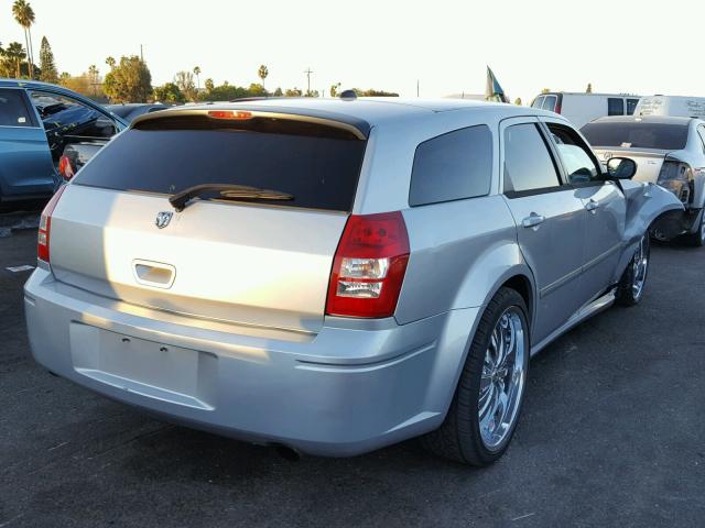 2D4FV47V26H157279 - 2006 DODGE MAGNUM SXT SILVER photo 4