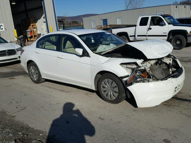 1HGCP26328A155582 - 2008 HONDA ACCORD LX WHITE photo 1