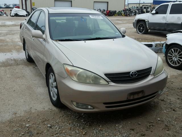 4T1BF30K54U072462 - 2004 TOYOTA CAMRY LE 金色 照片 1