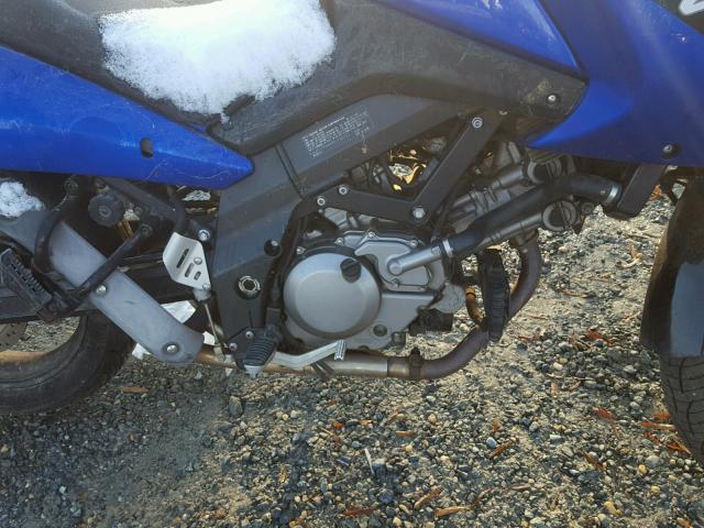 JS1VP54A952100752 - 2005 SUZUKI DL650 K BLUE photo 7