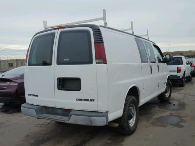 1GCHG35R1Y1125165 - 2000 CHEVROLET EXPRESS G3 WHITE photo 4