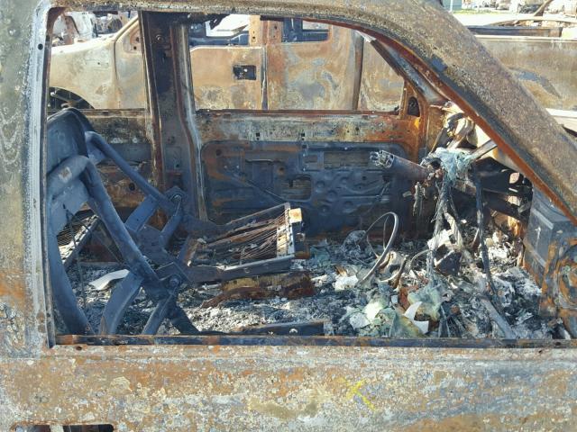 1GNFK16K3RJ368495 - 1994 CHEVROLET SUBURBAN K BURN photo 5