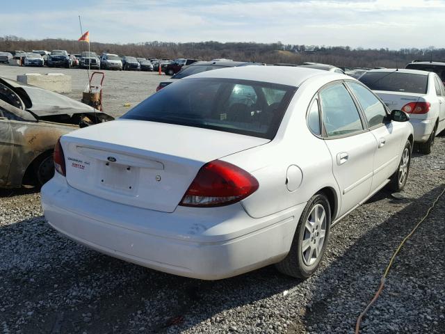 1FAFP53U86A180984 - 2006 FORD TAURUS SE WHITE photo 4