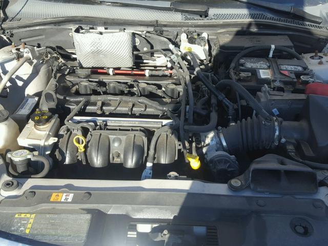 1FAHP34N28W237870 - 2008 FORD FOCUS S/SE GRAY photo 7