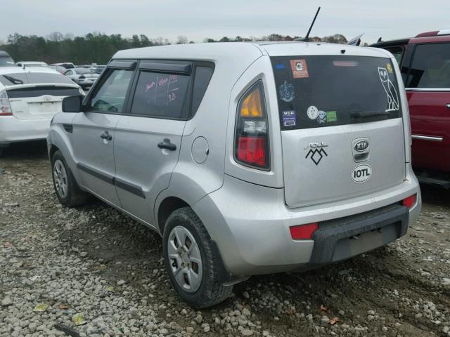 KNDJT2A1XB7264870 - 2011 KIA SOUL SILVER photo 3