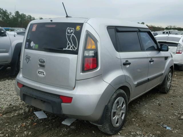 KNDJT2A1XB7264870 - 2011 KIA SOUL SILVER photo 4