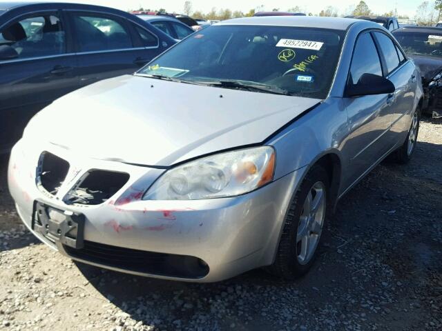 1G2ZG58NX74268111 - 2007 PONTIAC G6 BASE SILVER photo 2