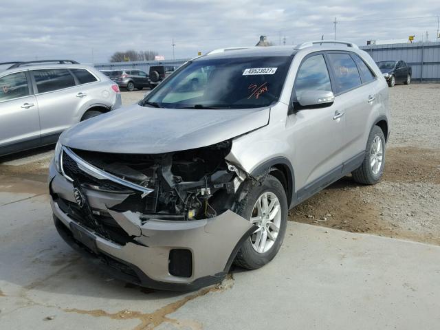 5XYKT4A75EG492044 - 2014 KIA SORENTO LX SILVER photo 2