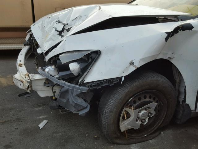 1HGCM56405A164876 - 2005 HONDA ACCORD LX WHITE photo 9